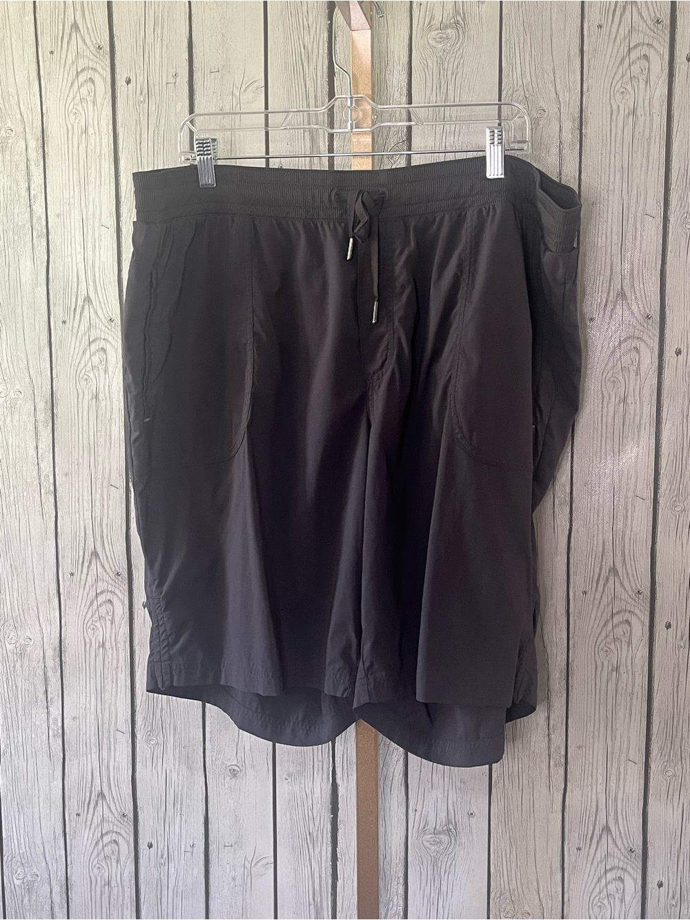 LL Bean Vista Camp Shorts Womens 2X Charcoal Gray Hiking Outdoor Quick Dry